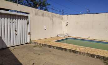 Imagem: Casa com piscina e 3 suítes a venda