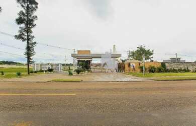 Imagem 2: Sobrado em condomínio fechado com 3 dormitórios à venda, 176 m² por R$ 750.000 - Umbará