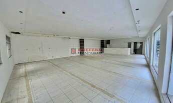 Imagem 7: SALÃO COM 155M² COZINHA E BANHEIRO FRENTE PARA O MERGULHÃO