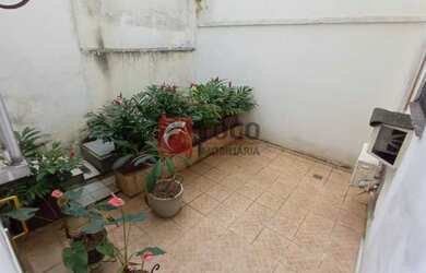 Imagem 3: HUMAITÁ. ÓTIMA ÁREA EXTERNA!!! ORIGINAL 3 QUARTOS COM SUÍTE. 1 VAGA DE GARAGEM!!!!