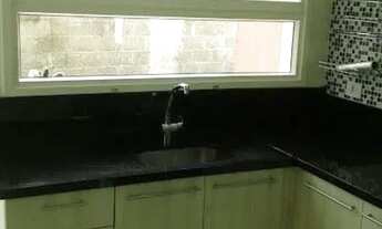 Imagem 6: Casa para venda tem 180 metros quadrados com 3 quartos