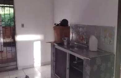 Imagem 2: Casa para venda tem 35 metros quadrados com 2 quartos em Bengui - Belém - Pará