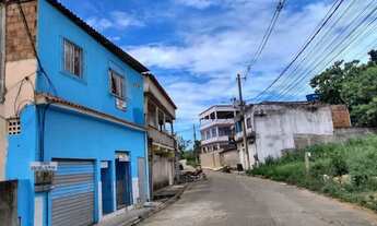 Imagem 2: Casa com 3 moradias e loja