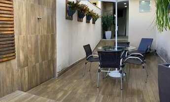 Imagem 3: Casa para venda possui 120 metros quadrados com 4 quartos em Jóquei Clube - Juiz de Fora