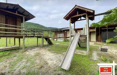 Imagem 4: Fazenda/Sítio/Chácara para venda com 24 mil metros quadrados, tem Lagos, Tirolesa, casa