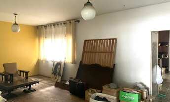 Imagem 2: Casa c/ 1º Andar Nascente. Ótimo Local. de 650 por 550mil. uma OPORTUNIDADE!