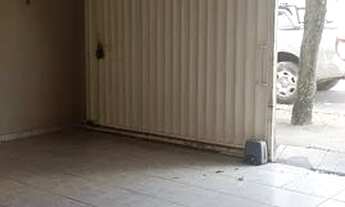 Imagem 2: Alugo casa de dois quartos sendo uma suíte