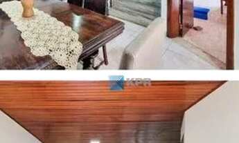 Imagem: Casa à venda com 4 dormitórios, 307 m²