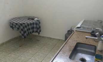 Imagem 5: Um quarto simples