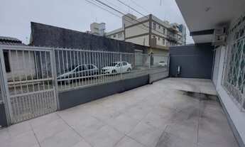 Imagem 5: Casa com 5 Quartos no Kobrasol