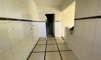 Imagem 2: ALUGO - Casa com 3 Quartos no Residencial Abussafe