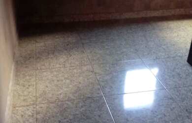 Imagem 5: Vende-se uma casa!