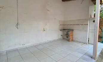 Imagem 5: Casa com Ambiente e Localização Privilegiada a Instantes da Avenida das Torres