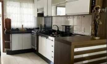 Imagem 3: ..Casa para venda tem 210 metros quadrados com 3 quartos em Batista Campos - Belém - Pará