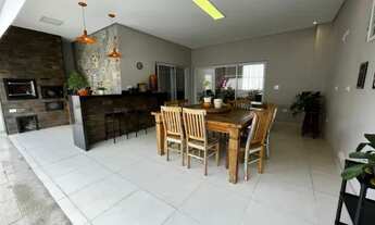 Imagem 4: Oportunidade Casa 3 quartos + closet - Condomínio Ouroville 322m² - Menor preço por m²