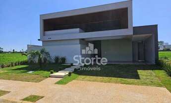 Imagem 2: Casa com 4 dormitórios à venda, 223 m² por R$ 2.600.000,00 - Condomínio Terras Altas Priva