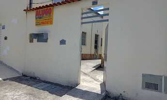 Imagem 3: Alugo Quitinete Quarto, cozinha, banheiro e área de serviço Campo Grande