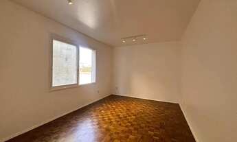 Imagem: JK na Avenida Independência em Porto Alegre/RS