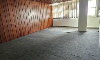 Imagem 7: Conjunto de salas em pleno Centro Comercial com 160m²