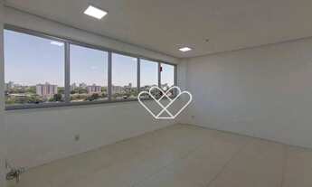 Imagem 3: Sala Comercial no Centro: Oportunidade Imperdível para o Seu Negócio!