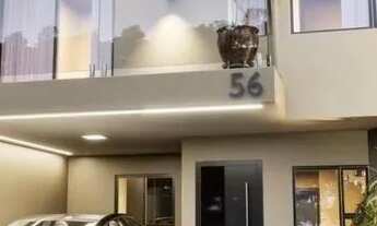 Imagem 2: Sobrado para Venda em São José dos Pinhais, Costeira, 4 dormitórios, 1 suíte, 3 banheiros