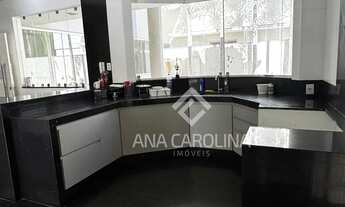 Imagem 4: Magnífica Casa à Venda no Condomínio Portal da Serra