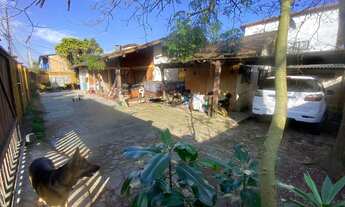 Imagem 2: Casa à venda em rua tranquila