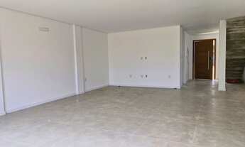 Imagem 6: Imperdível casa à venda em Garopaba-SC, bairro Ferraz: 3 quartos, 2 suítes, 3 salas, 3 ban