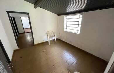 Imagem 3: Casa com 3 quartos em terreno com 400m2 - ótima localização em Guararapes