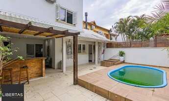 Imagem 2: Casa em condomínio com 242m2 no bairro Ecoville