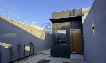 Imagem: Excelente Casa à Venda - Bairro Monte Belo