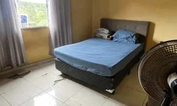 Imagem 3: Sobrado pequeno Casa com 1 dormitório