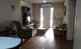 Imagem 7: Imóvel avenida com duas casas no local. R$450,000,00