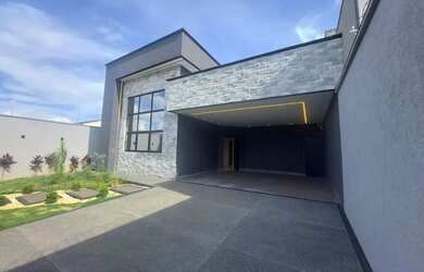 Imagem 2: Casa maravilhosa à venda no Parque Anhanguera - 3 Suítes