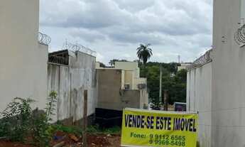 Imagem: Lote no Alcides Rabello