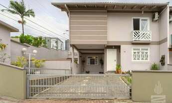 Imagem 6: Casa com 3 dormitórios à venda, 220 m² por R$ 680.000,00 - Água Verde - Blumenau/SC