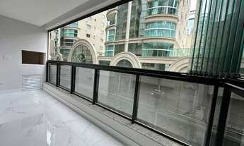 Imagem 5: Oportunidade na Meia Praia 1 Apto por Andar|3 Quartos Sendo 2 Suítes, 2 Vagas