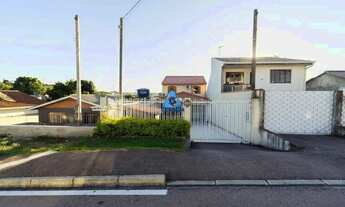 Imagem: Sobrado à Venda em Araucária - 3 Quartos