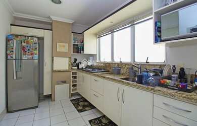 Imagem 6: Apartamento com 87 m² de área privativa e com 2 vagas de garagem separadas