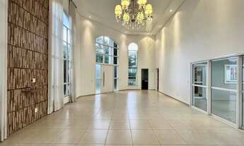 Imagem: Casa Terrea para Alugar com 3 Suites - por