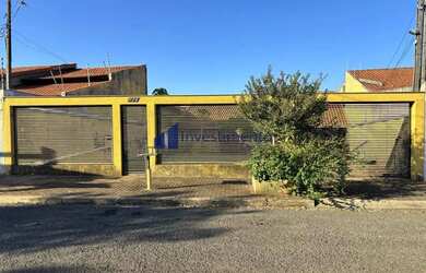 Imagem: Casa a venda no bairro Alpes - Londrina/PR