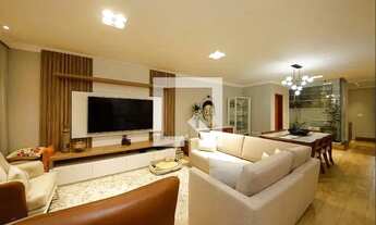 Imagem: Casa à Venda - Jardim Avelino, 5 Quartos