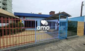 Imagem 6: Casa comercial com amplo terreno para venda no Centro de Brusque!