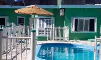 Imagem 2: Casa com piscina por diária no Laranjal