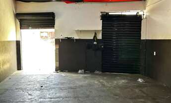 Imagem 4: Alugo salão comercial ótima localização ZAP