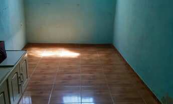 Imagem 3: Casa grande com quintal em Magé