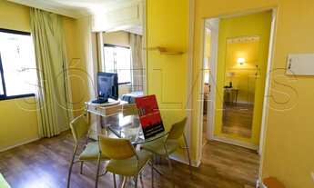 Imagem 2: Flat todo reformado com 1 dormitório na rua da Faculdade Getúlio Vargas na Bela Vista