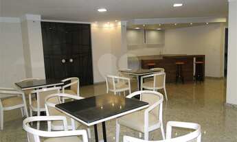 Imagem 2: Apartamento para venda com 214 metros quadrados com 4 quartos