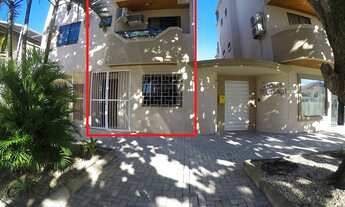 Imagem 1: Apartamento duplex com 2 suítes a 100m da praia de Bombas