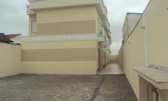 Imagem 2: Sobrado em condomínio com duas suítes e vaga de garagem